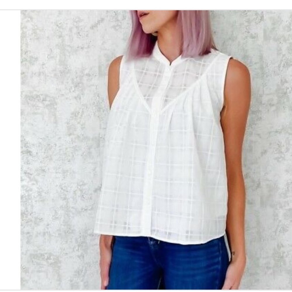 Current Air Anthropologie XS White Mesh Overlay Detail Sleeveless Tank Blouse…